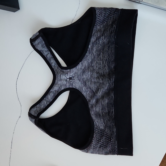 SOLD | Smartwool Sports Bra XS - Picture 3 of 3